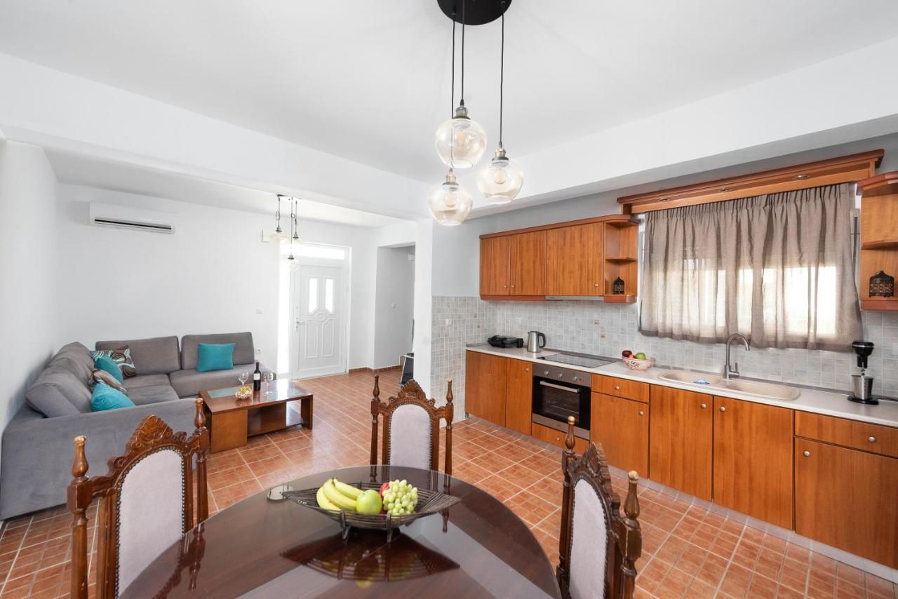 הוילה גנאדי Casa Greco מראה חיצוני תמונה